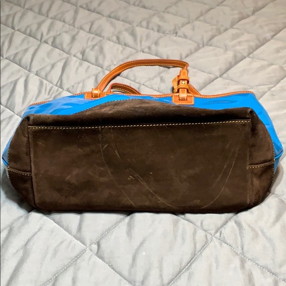 Dooney & Bourke Blue Patent Leather Purse - Picture 5 of 8